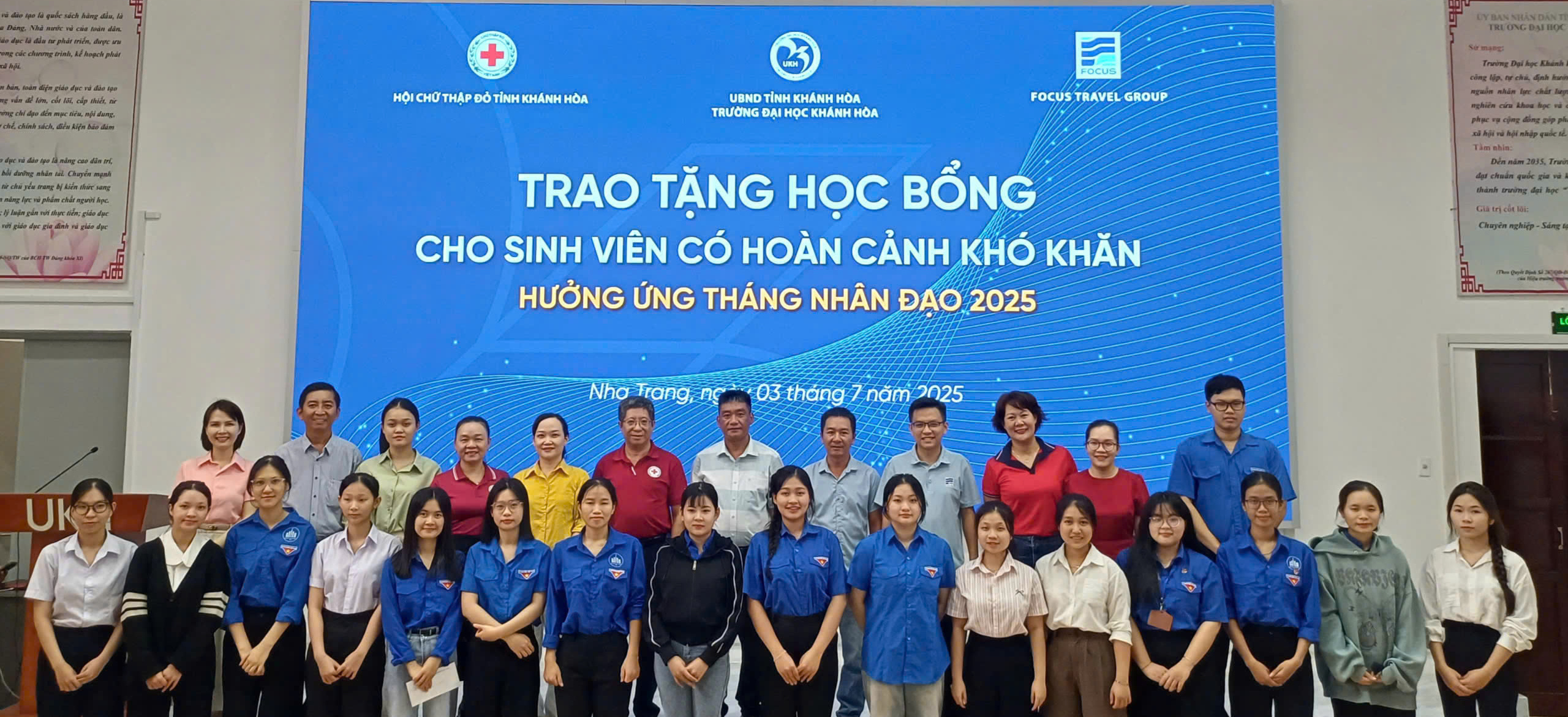 Scholarship Award Ceremony in Khanh Hoa