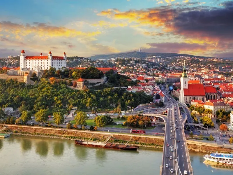 1754385766 Bratislava 1